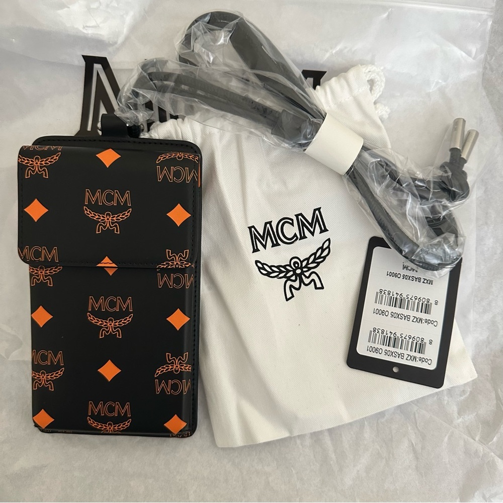 AUTH NWT MCM Logo Lanyard Phone Case Crossbody In PERSIMMON ORANGE